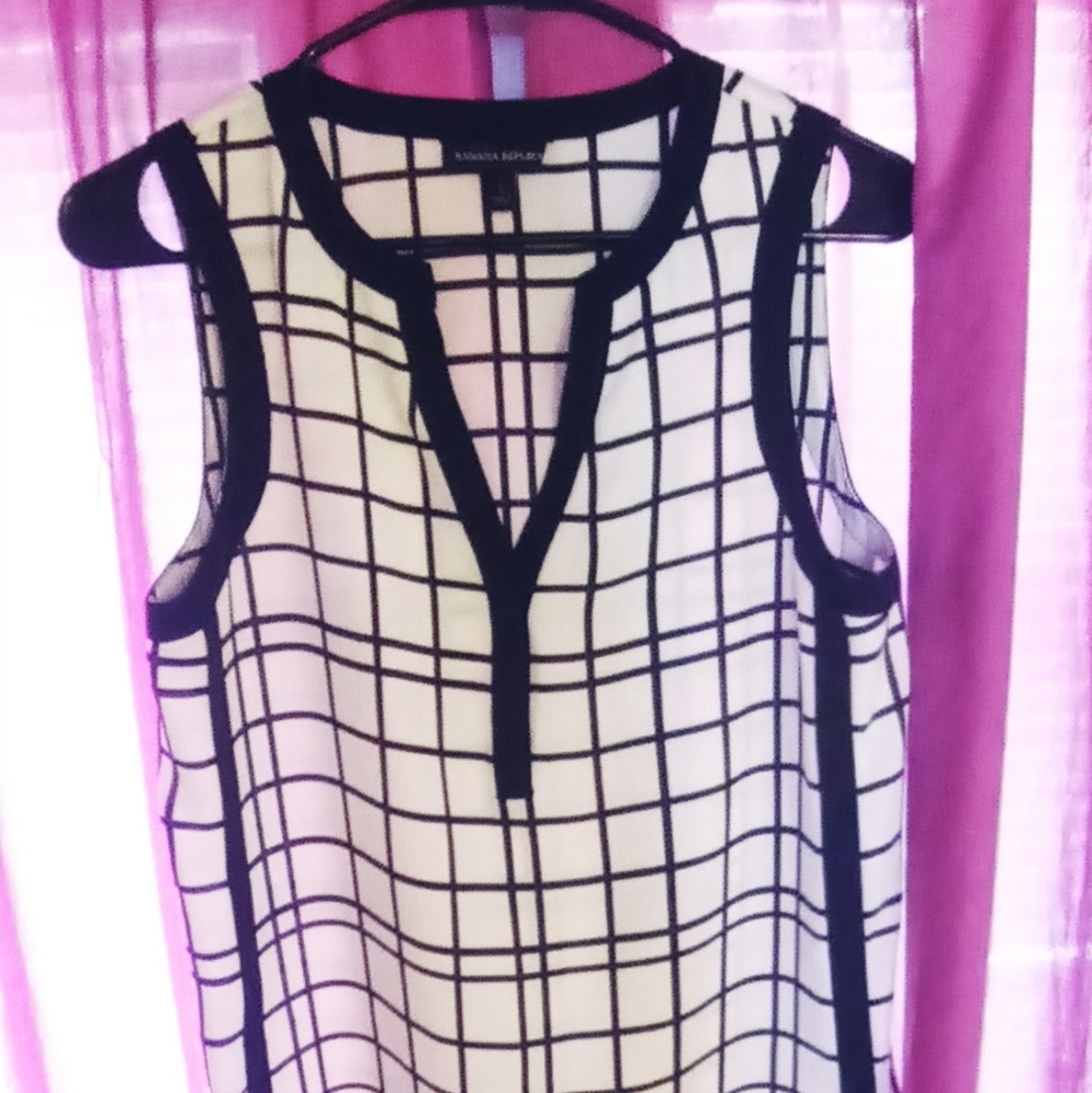 Banana Republic Sleeveless Blouse